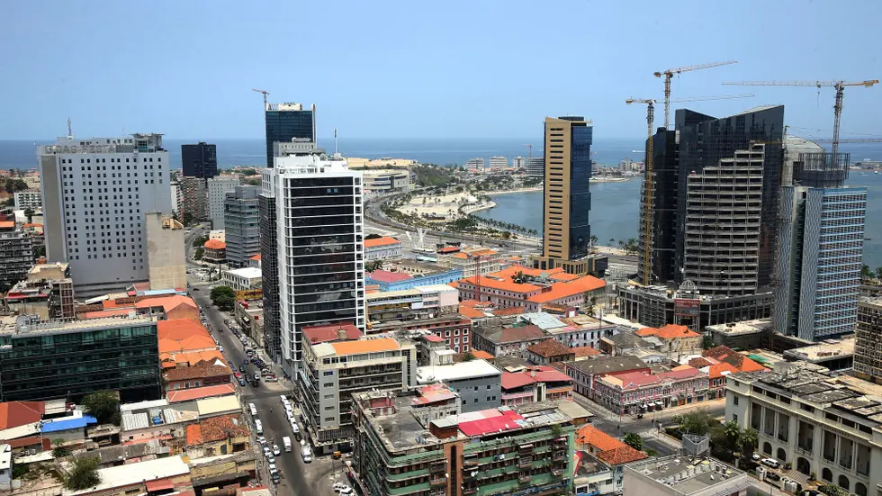 Dívida Pública em Angola: Consolidação fiscal, riscos persistentes e o papel (ainda tímido) do mercado doméstico